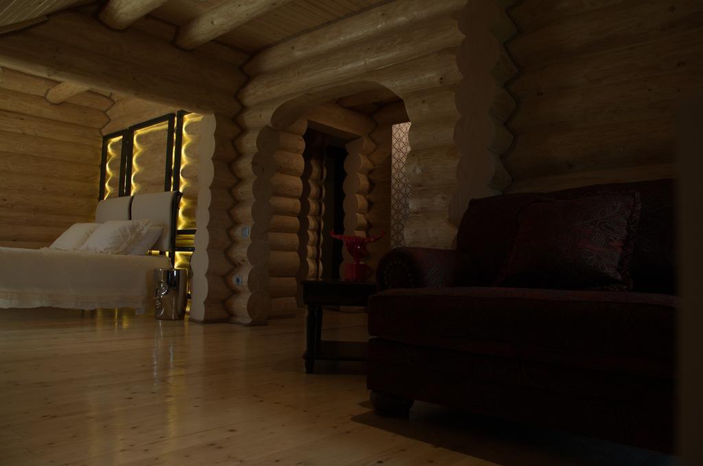 Cabana Deac - Luxury Chalet Vatra Dornei Bilik gambar