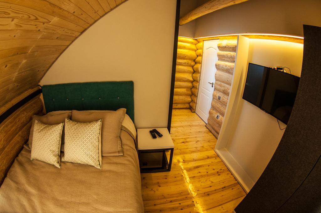 Cabana Deac - Luxury Chalet Vatra Dornei Bilik gambar