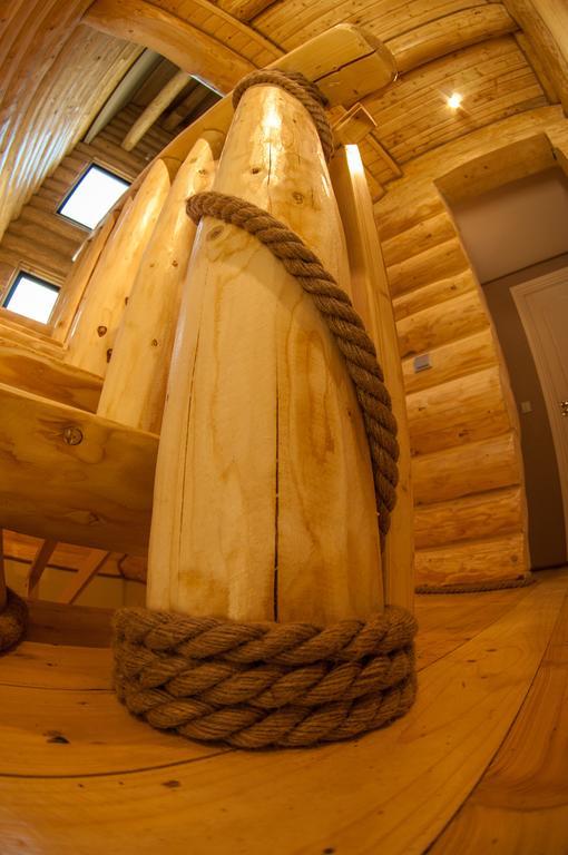Cabana Deac - Luxury Chalet Vatra Dornei Bilik gambar