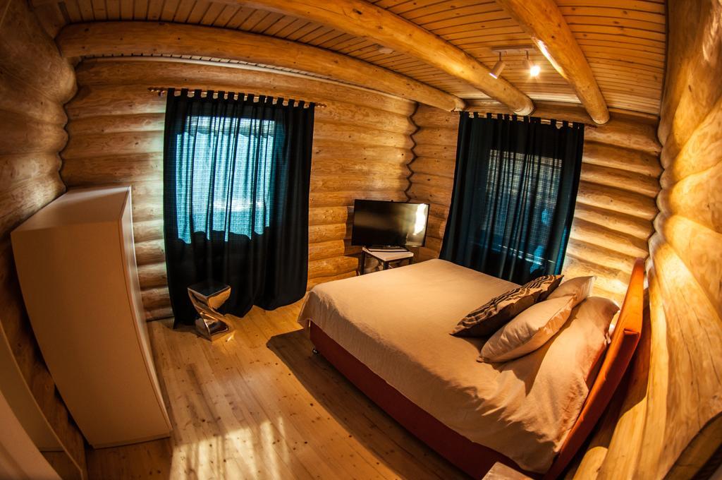 Cabana Deac - Luxury Chalet Vatra Dornei Bilik gambar